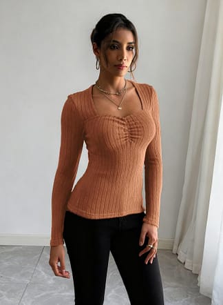بلوزة مضلعة بأكمام طويلة أنيق من تايك تو